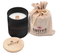 Соевая свеча Сандаловое дерево и Сосна 200 мл, Саттва Аюрведа; Soy Candle Sandalwood and Pine 200 ml, Sattva Ayurveda